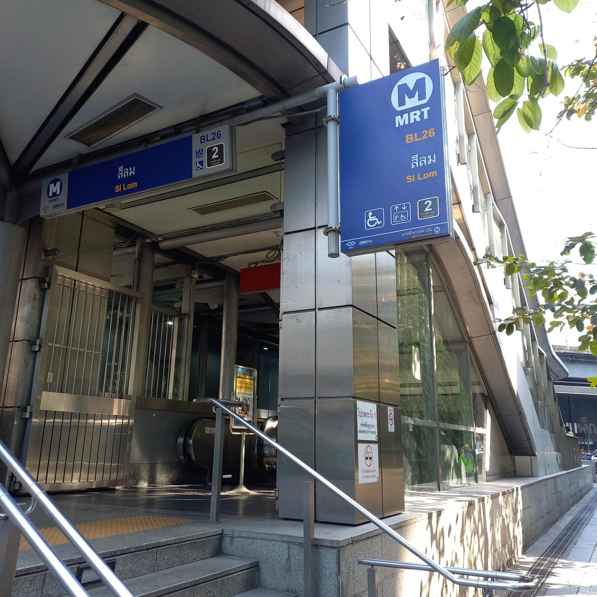 Smile Society Pansiyon Bangkok Dış mekan fotoğraf