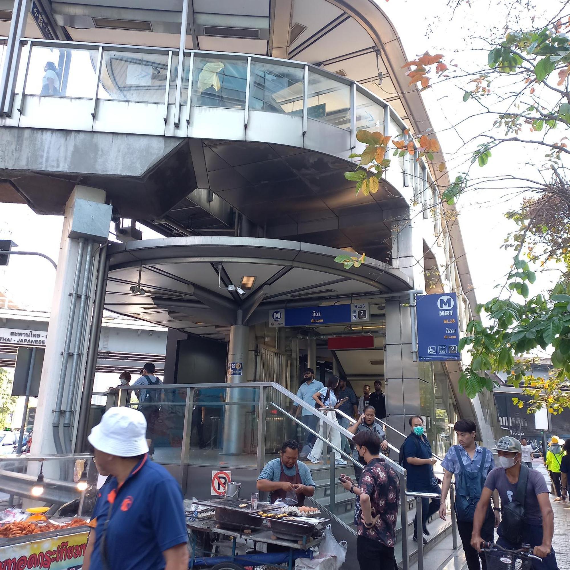 Smile Society Pansiyon Bangkok Dış mekan fotoğraf